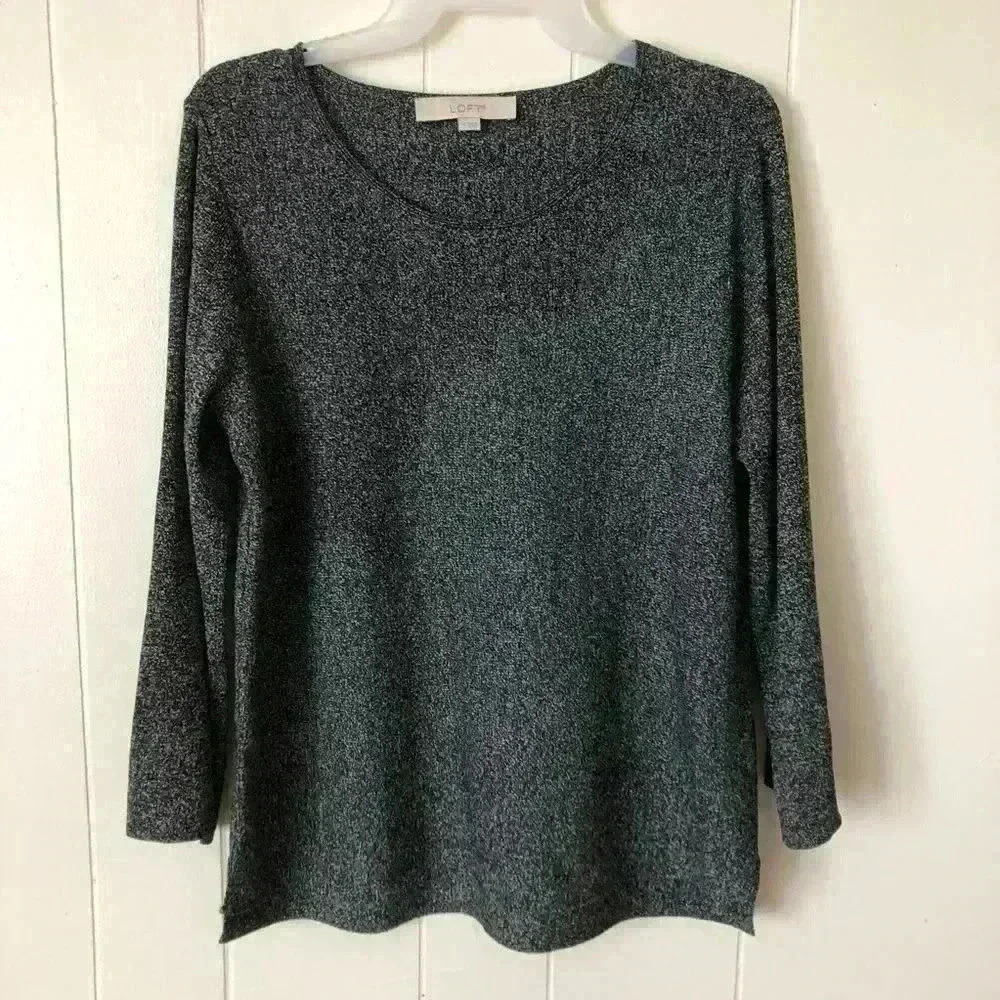 LOFT Women’s Long Sleeve Nylon Top Size M